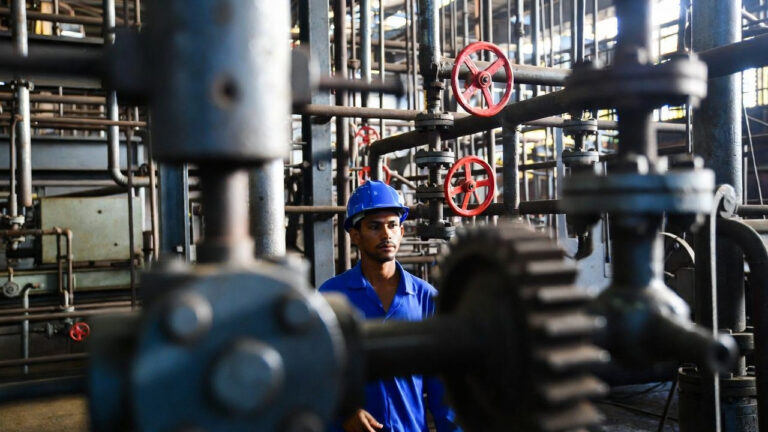 Gráfico mostra crescimento industrial de 1,8% em janeiro, mas setor ainda acumula perdas desde setembro