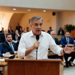 Câmara instala comissão especial para analisar PEC do fim da escala 6x1. Proposta prevê redução da jornada de 44 para 40 horas semanais com regras de transição.