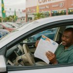 Governo lança R$ 30 bi em crédito subsidiado para motoristas de app comprarem carros novos. Parcelas até 50% menores que aluguel. Entenda o Move Aplicativos.