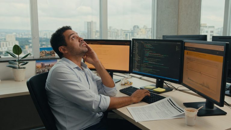 IA descobre falha de 4 anos na Zcash e especialistas alertam para riscos em bancos. Entenda o impacto para o mercado cripto brasileiro e o Drex.